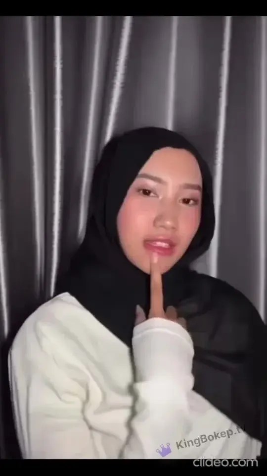 Bokep Indo 2026 Kerudung Pashmina Kembali Mengudara Viral di Kebun Sawit